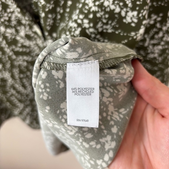 J. Jill Wearever Green White Floral Print Long Sleeve Wrap Top Women’s Size 3X - Picture 4 of 6